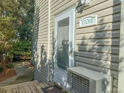 1701 NW Lamont UNIT E, Pullman, WA 99163 photo 2