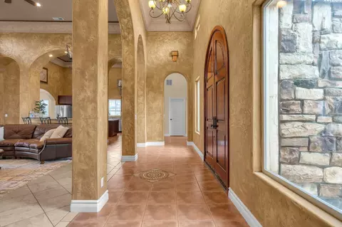 Entry Way - 3012 Bosch Ct, Pasco, WA 99301 photo 1 of 1