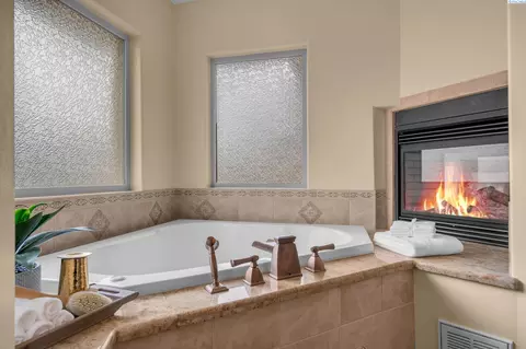 Bath - 3012 Bosch Ct, Pasco, WA 99301 photo 5 of 11