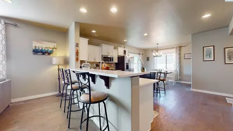 Kitchen - 1815 SW Panorama, Pullman, WA 99163 photo 1 of 5