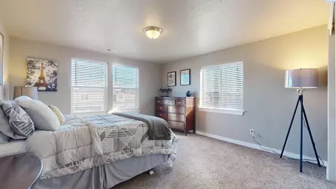 Bedroom - 1815 SW Panorama, Pullman, WA 99163 photo 6 of 8