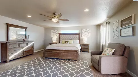 Bedroom - 1815 SW Panorama, Pullman, WA 99163 photo 5 of 8