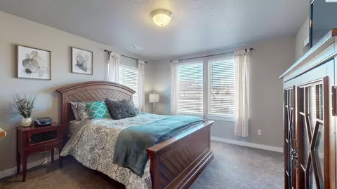 Bedroom - 1815 SW Panorama, Pullman, WA 99163 photo 8 of 8