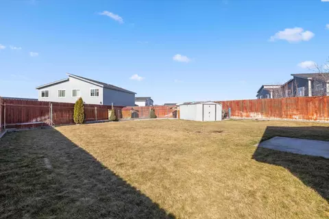 Exterior - 502 Fallon Ct, Pasco, WA 99301 photo 5 of 7