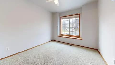 740 SE Meadow Vale Dr, Pullman, WA 99163 photo 16
