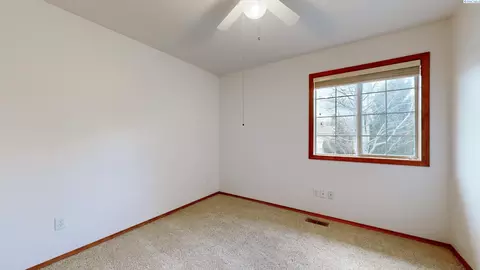 740 SE Meadow Vale Dr, Pullman, WA 99163 photo 14