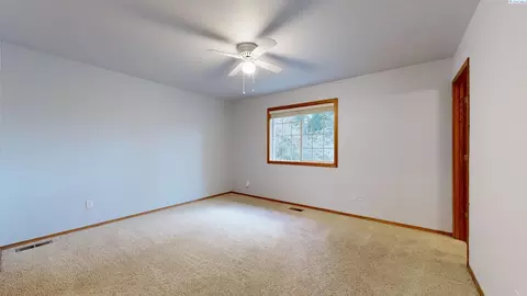 740 SE Meadow Vale Dr, Pullman, WA 99163 photo 11