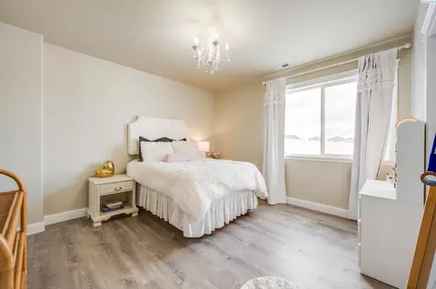 Bedroom - 900 SW Finch Way, Pullman, WA 99163 photo 5 of 5