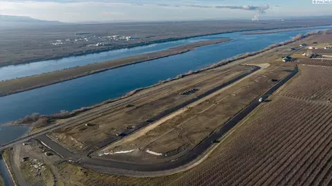 291 Riviera Drive - Lot #2, Pasco, WA 99301