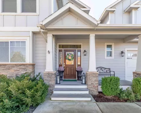 1035 SW Crestview St, Pullman, WA 99163 photo 2