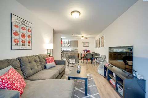 1645 NE Merman B101 #B101, Pullman, WA 99163 photo 3