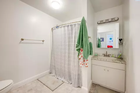 1645 NE Merman B101 #B101, Pullman, WA 99163 photo 12