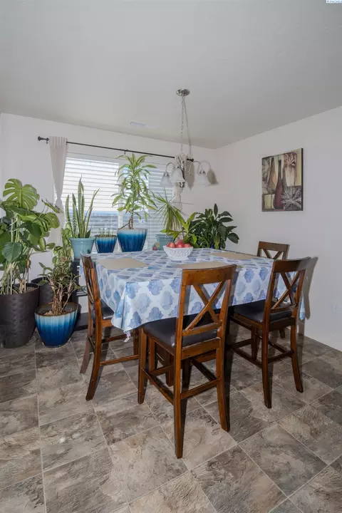 5416 Pimlico Dr, Pasco, WA 99301 photo 8