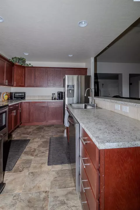 5416 Pimlico Dr, Pasco, WA 99301 photo 10