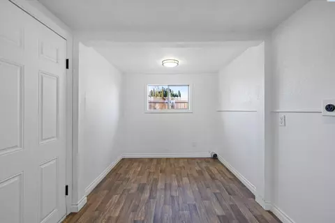 Entry Way - 311 E 5th St, Granger, WA 98932 photo 1 of 1