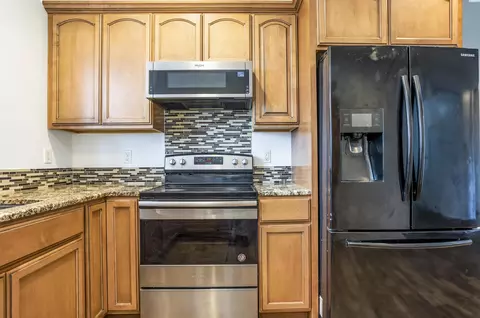 Kitchen - 616 W A St, Pasco, WA 99301 photo 4 of 4