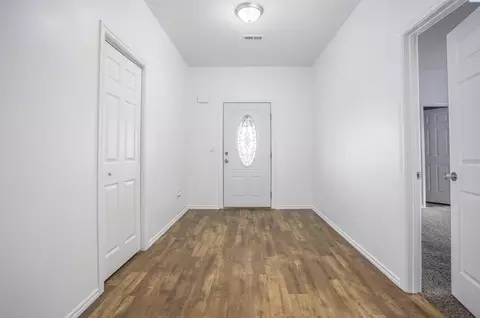 Entry Way - 616 W A St, Pasco, WA 99301 photo 1 of 2
