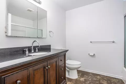 Bath - 616 W A St, Pasco, WA 99301 photo 1 of 4