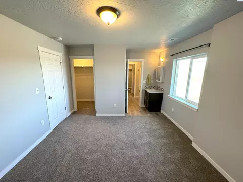 Bedroom - 1338 SW Sw Ctr, Pullman, WA 99163 photo 1 of 2