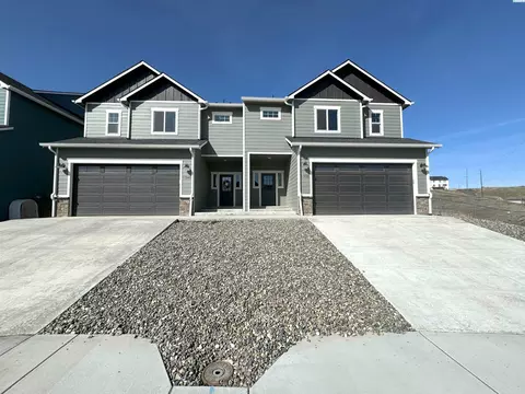 Exterior - 1338 SW Sw Ctr, Pullman, WA 99163 photo 5 of 7