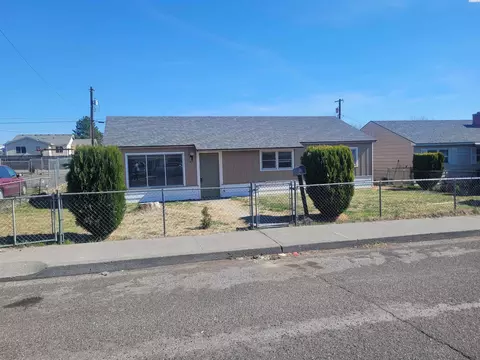 419 N Beech, Pasco, WA 99301 photo 17