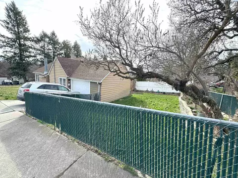 1045 NW Ritchie, Pullman, WA 99163 photo 18