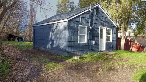 130 NW Webb, Pullman, WA 99163 photo 1