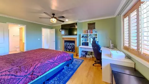 Bedroom - 970 SW Crestview St, Pullman, WA 99163 photo 1 of 7