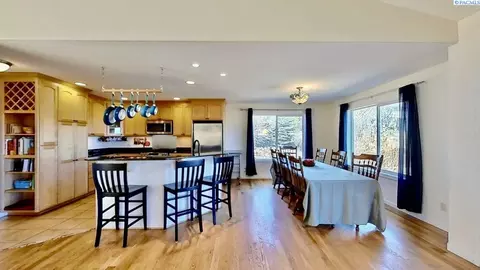 Other - 970 SW Crestview St, Pullman, WA 99163 photo 1 of 4