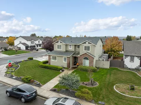 4804 Malaga Dr, Pasco, WA 99301 photo 3
