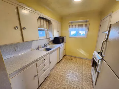 208 E Harrison, Colfax, WA 99111 photo 5