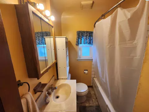 208 E Harrison, Colfax, WA 99111 photo 11