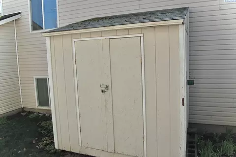 Other - 1615 NW Arcadia Dr, Pullman, WA 99163 photo 8 of 8