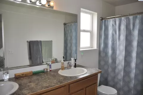 Bath - 1100 SW Latour Peak St, Pullman, WA 99163 photo 2 of 2