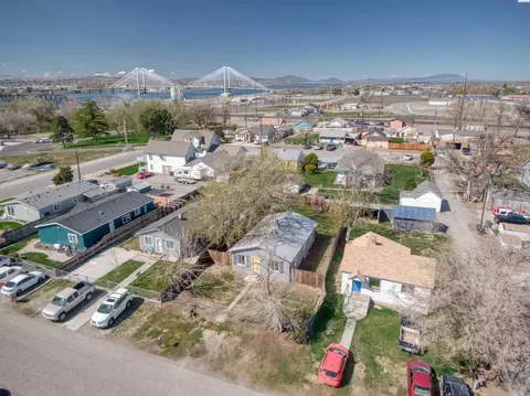 View/Area - 1220 S 3rd Ave, Pasco, WA 99301 photo 1 of 6