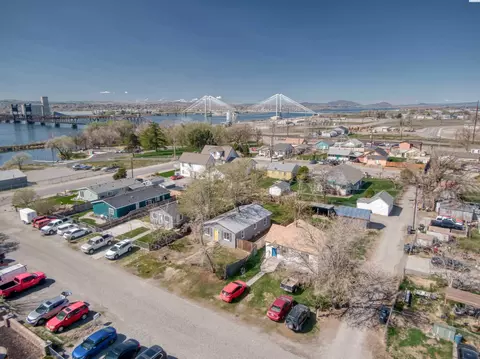 View/Area - 1220 S 3rd Ave, Pasco, WA 99301 photo 2 of 6