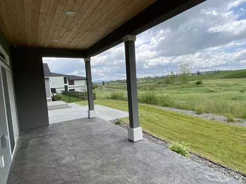 Exterior - 1745 SW Barclay Ridge Dr, Pullman, WA 99163 photo 3 of 4