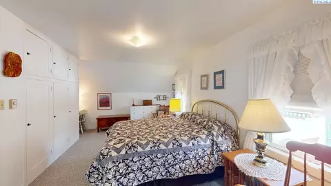 Bedroom - 550 SE High St, Pullman, WA 99163 photo 1 of 6