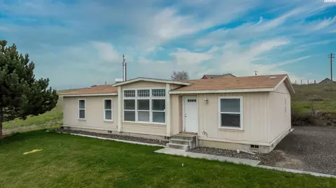 64 School Rd, Eltopia, WA 99330 photo 2