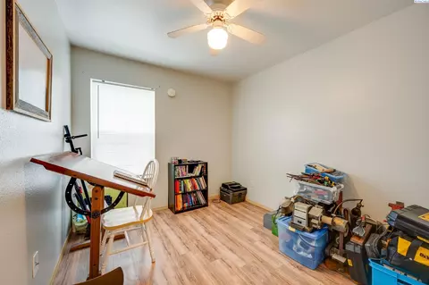 1645 NE Merman Dr #C102, Pullman, WA 99163 photo 14