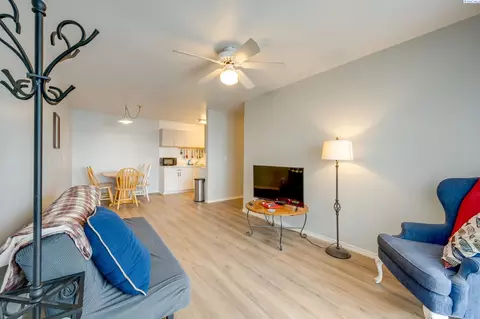 1645 NE Merman Dr #C102, Pullman, WA 99163 photo 2