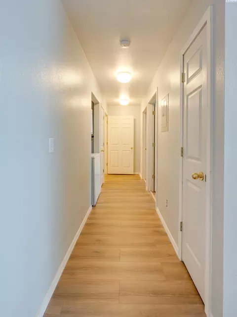 1645 NE Merman Dr #C102, Pullman, WA 99163 photo 10