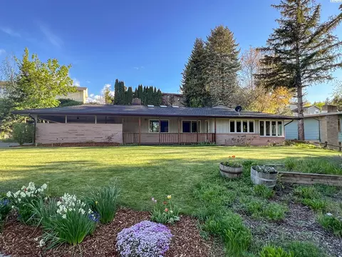 733 SE Ridgeview Ct, Pullman, WA 99163 photo 1