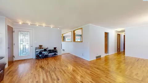 733 SE Ridgeview Ct, Pullman, WA 99163 photo 3