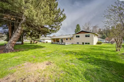 Exterior - 1909 N Cedar, Colfax, WA 99111 photo 6 of 8