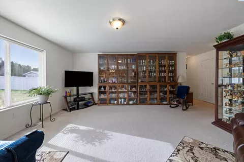 Other - 6015 Klickitat Ln, Pasco, WA 99301 photo 4 of 5