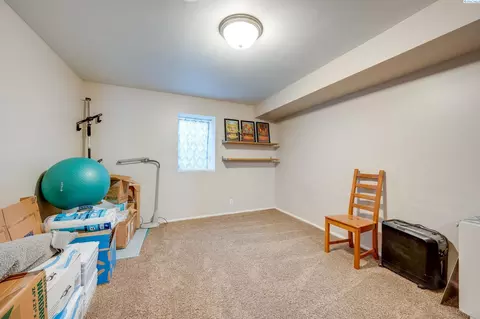 Other - 665 SE Meadow Vale Dr, Pullman, WA 99163 photo 1 of 2
