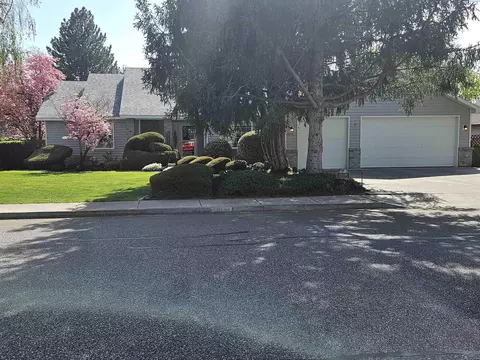 10108 W Argent Rd, Pasco, WA 99301 photo 2