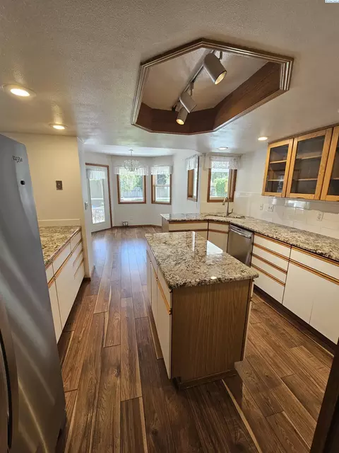 10108 W Argent Rd, Pasco, WA 99301 photo 10