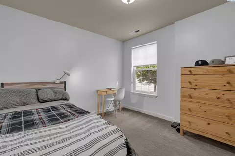 Bedroom - 8615 Studebaker Dr, Pasco, WA 99301 photo 5 of 5